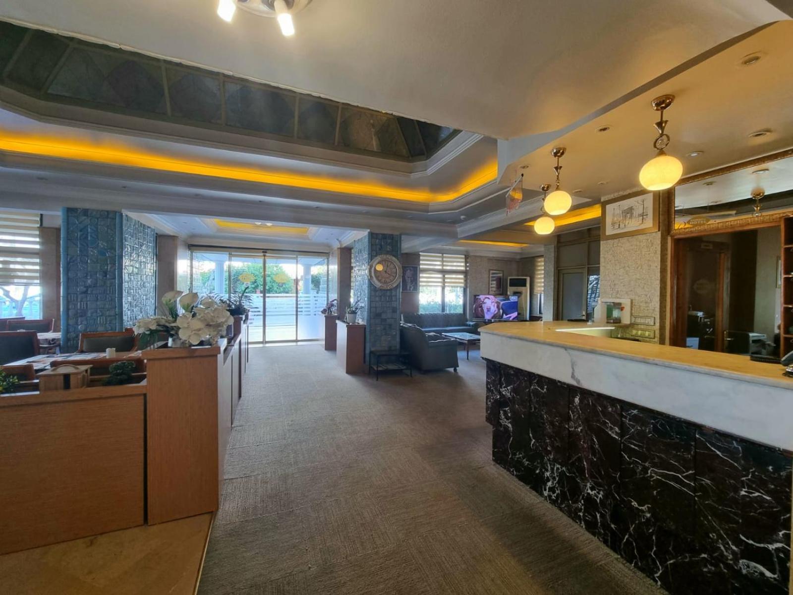 Perlo Hotel City Antalya Exterior photo