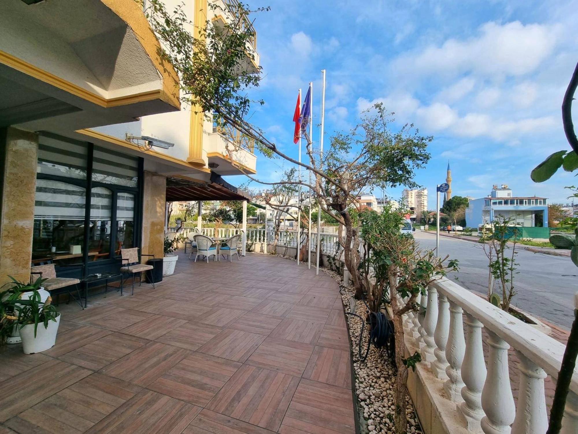 Perlo Hotel City Antalya Exterior photo